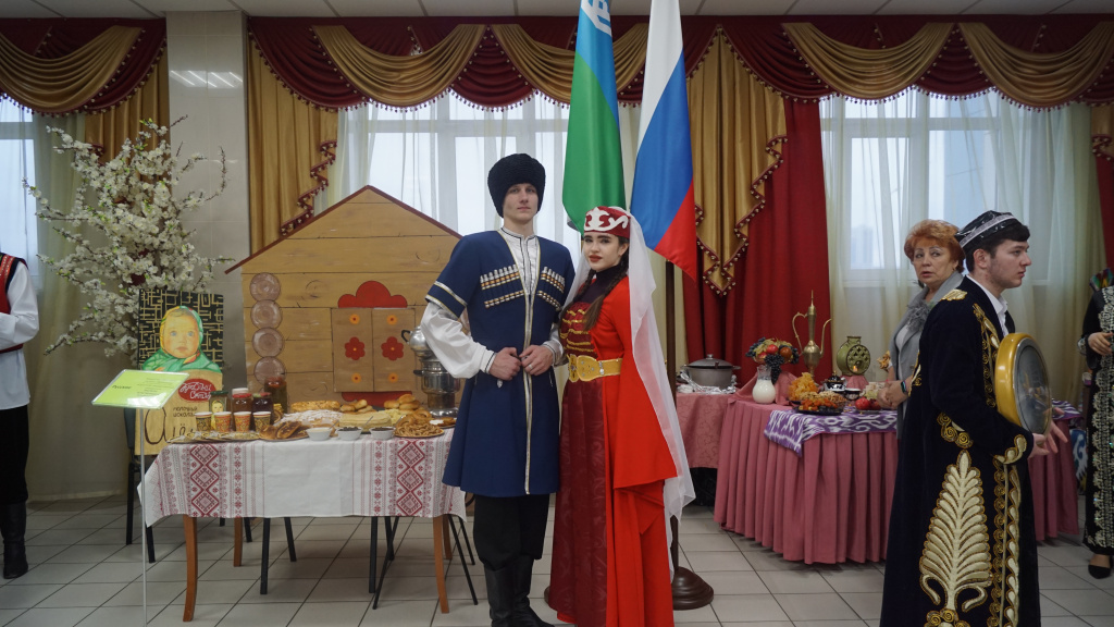 Сургут. День народного единтва5.JPG