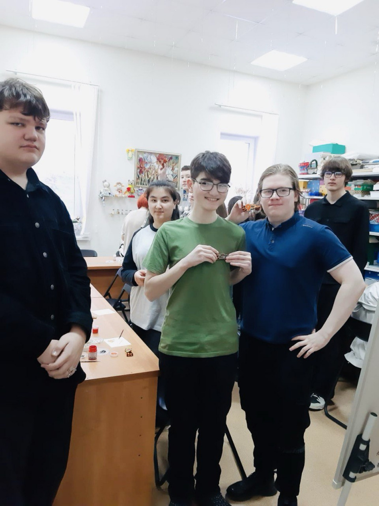 георгиевская ленточка.jpg